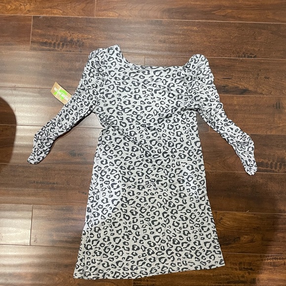 Selena Gomez Leopard print dress - Picture 2 of 2